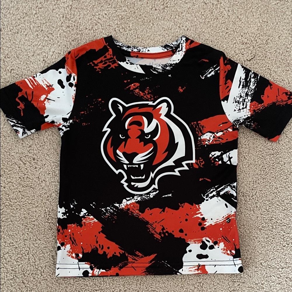 Kids Cincinnati Bengals tie-dye shirt size 4